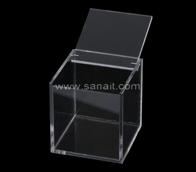 Acrylic box with pinned lid