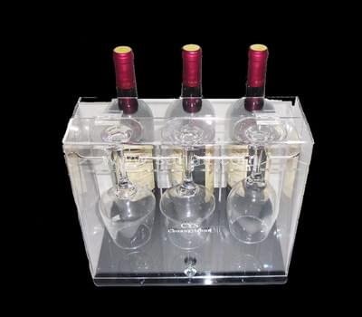 Acrylic wine bottle display case