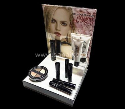 Cosmetic display design