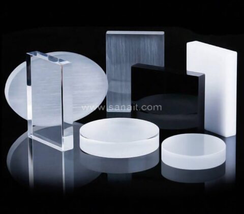 Blocs d'acrylique solide