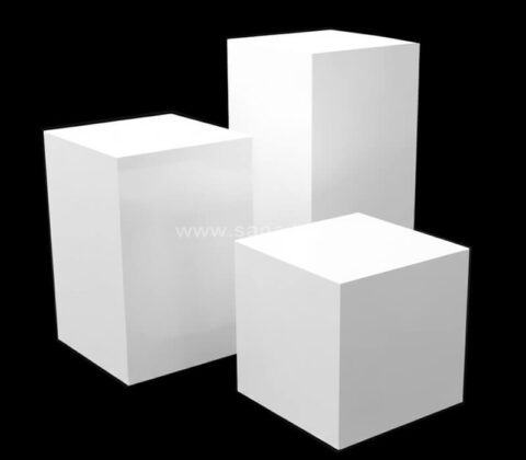 Zócalo acrílico personalizado