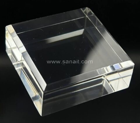 Bloque expositor acrílico personalizado con borde biselado