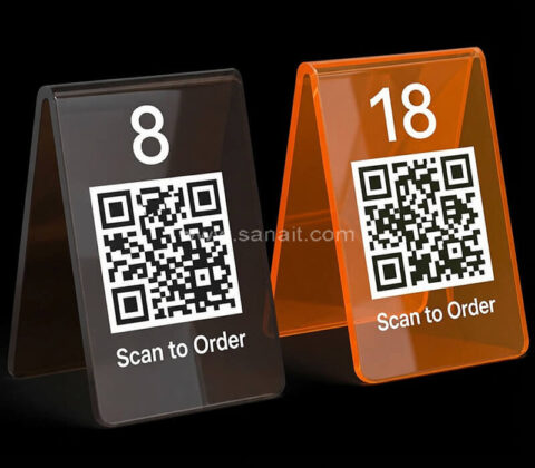 Tischaufsteller aus Acryl für QR-Codes für Restaurants und Cafés