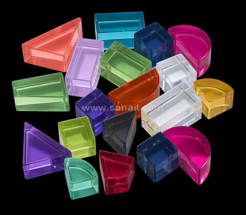 Set da gioco con blocchi in acrilico cristallino personalizzabili nei colori